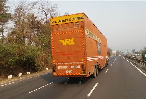 Ashok Leyland wins VRL Logistics’ order for 1,560 AVTR trucks 