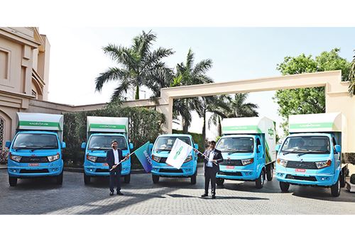 Hinduja Group's Switch Mobility signs MoU with MoEVing for 2,500 electric delivery vehicles