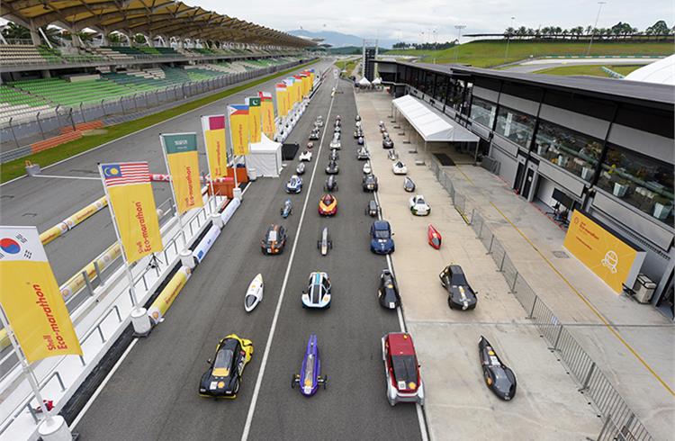 Some of the participating teams during day two of Shell Make the Future Live Malaysia 2019 at the Sepang International Circuit.