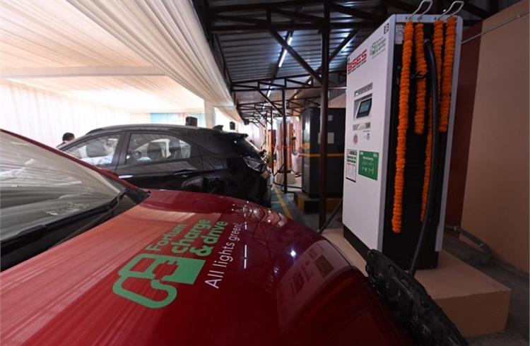 Fortum India, BSES Yamuna Power pilot project for load balancing among chargers and EVs
