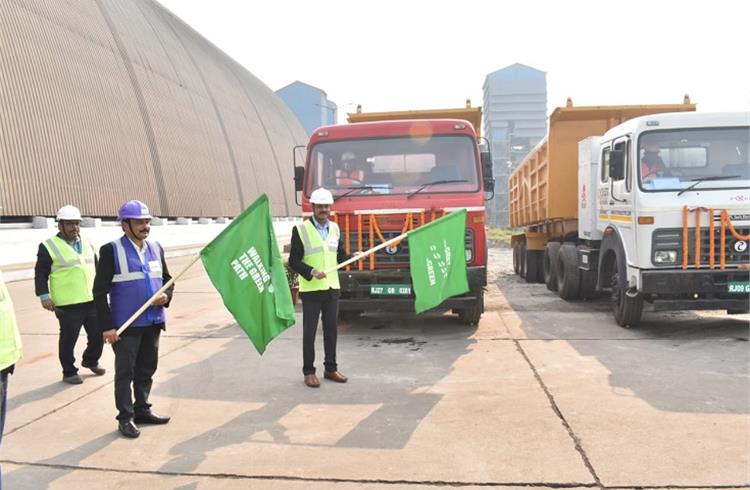 Dalmia Cement inducts e-trucks in its fleet for goods transportation