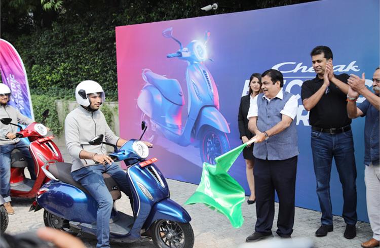 ‘Chetak Electric Yatra’, flagged off by Nitin Gadkari and Amitabh Kant, will see riders on 20 e-Chetaks undertake a 3,000km Delhi-Pune ride through northern and western India.