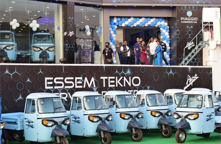 Piaggio Vehicles opens e-3W experience centre in Kolkata