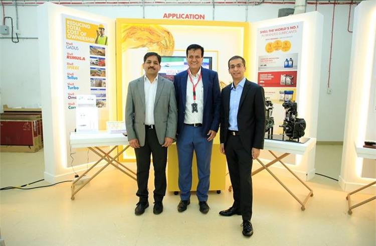 L-R: Praveen Nagpal, CTO, Shell Lubricants India; Sanjay Asher, managing partner, Caravan Oil Suppliers and  Raman Ojha, Country Head, Shell Lubricants India. 