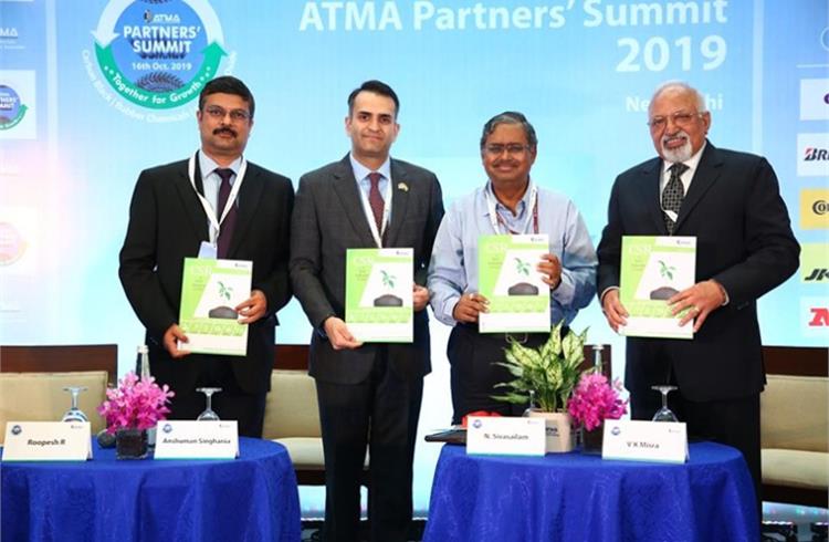 L-R: Roopesh R(Convener, ATMA SCR Group), Anshuman Singhania (Vice-Chairman, ATMA), N. Sivasailam (Special Secretary - Logistics GOI), and V K Misra(Chairman ITTAC) releasing the CSR Compendium.