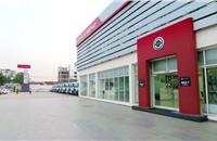 Daimler India CV’s 100-vehicle service bay facility opens in Dharuhera