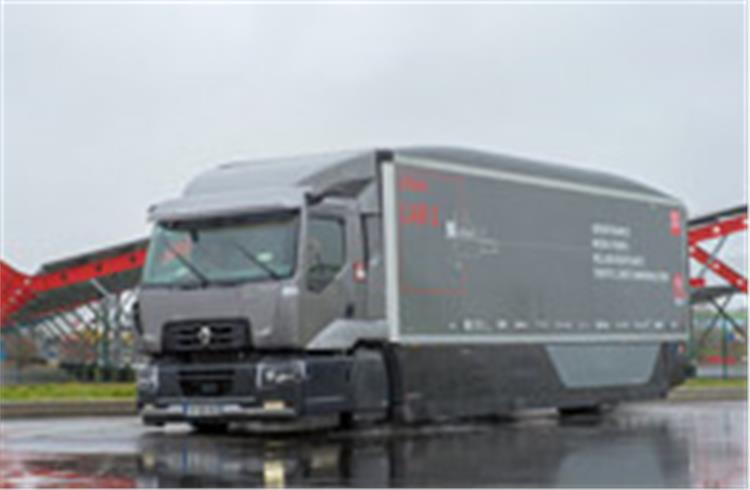 Renault Trucks showcases enhanced fuel-saving technology