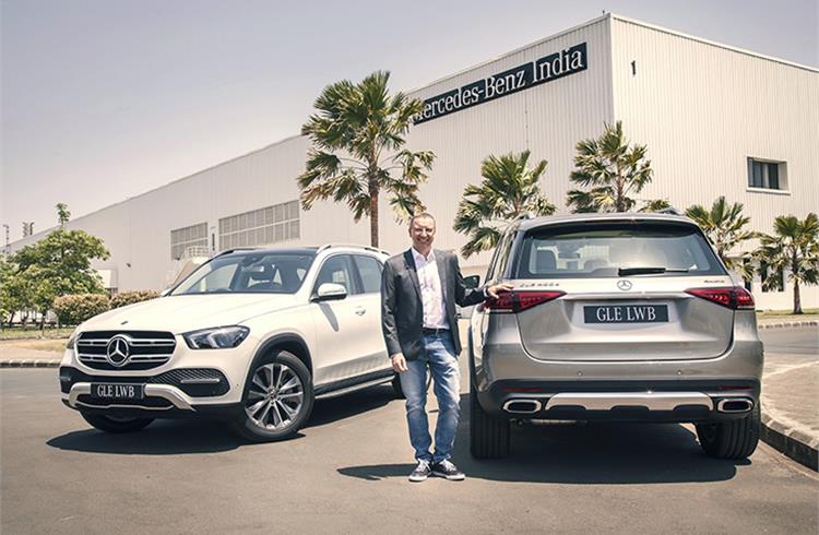 Martin Schwenk: “The new GLE LWB has already excited the market and has a 3-month waiting period. With the introduction of a petrol model, we expect it to further drive its popularity.