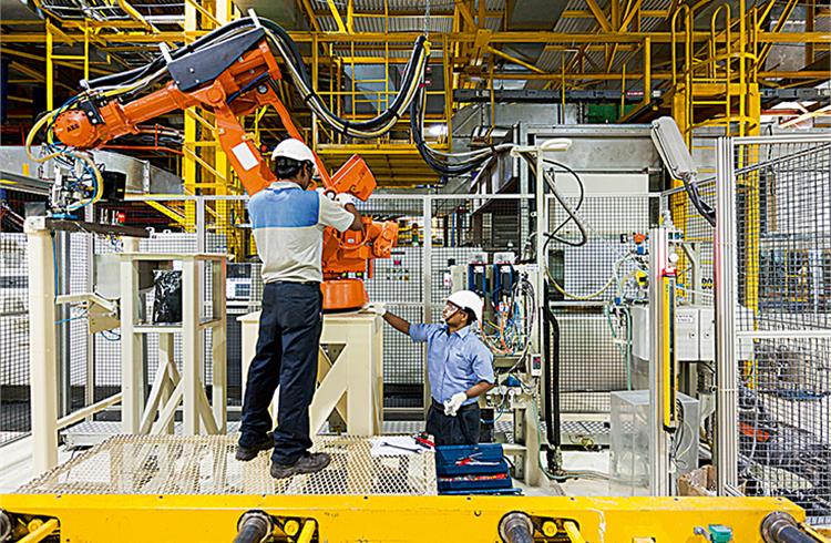 Leadec Industrial Services expects that by 2025, over 50 percent of all production units will have become smart manufacturing units. 