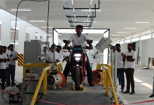 Raptee rolls out first motorcycle from Chennai, plans for next production facility in progress