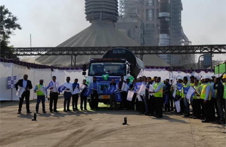 Dalmia Cement switches to LNG trucks for cleaner logistics