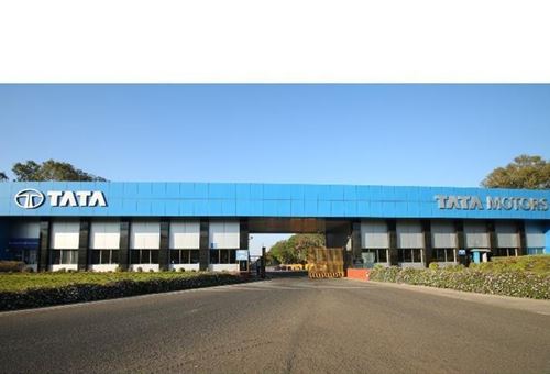 Tata Motors Group global wholesales reach 3.7 lakhs in Q4 FY25, grows by 8% YoY