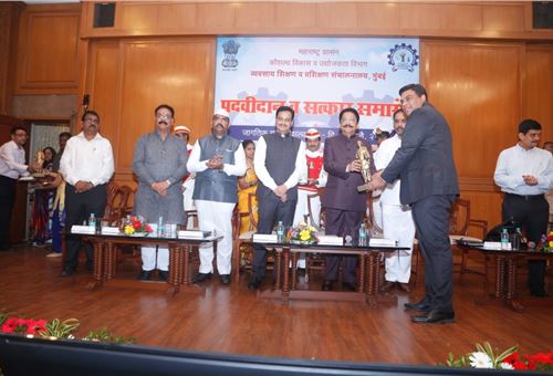 Maharashtra government lauds Volkswagen India for its skilling programme