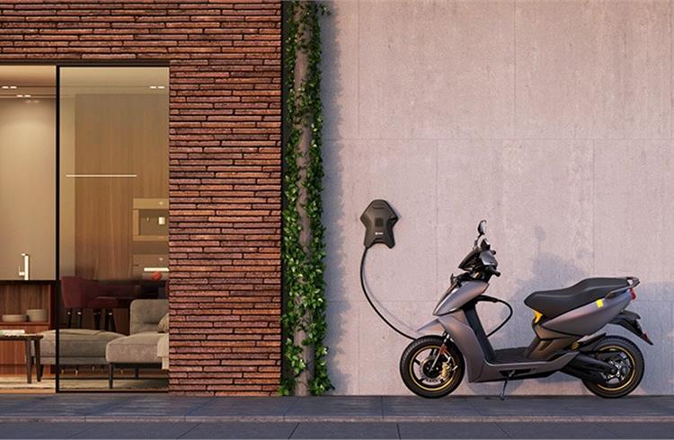 Ather Energy has set ip 128 public fast-charging points across 18 cities in India. These can be used by all e-two- and four-wheelers and are being offered free of charge till the end of September 2021.