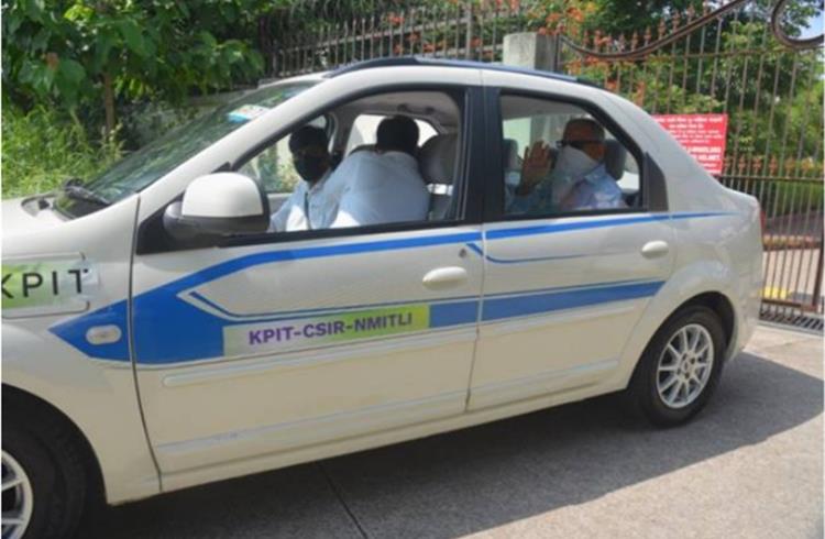 The fuel cell vehicle is fitted with a Type III commercial hydrogen tank. With 1.75kg of H2 stored at about 350 bar pressure, it has a range of 250km under typical Indian road conditions at moderate speeds of 60-65kph. 