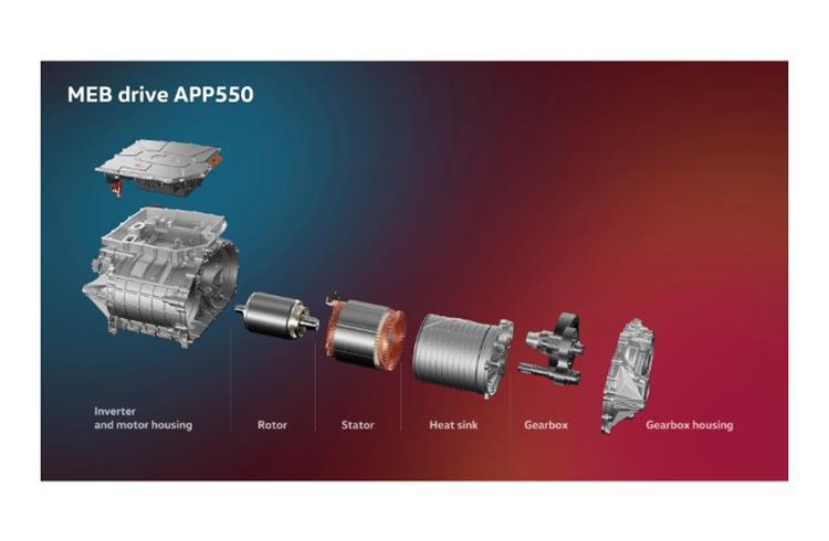 VW’s new APP 550 powertrain has an output of 210 kW (286 PS) with a maximum torque of around 550 Nm.