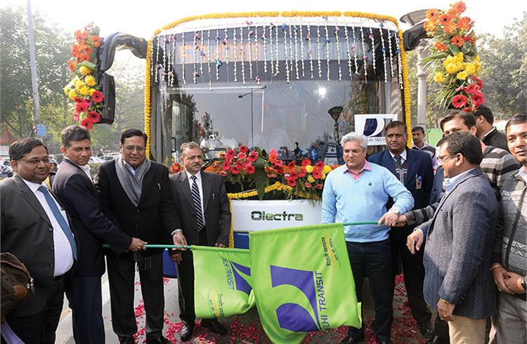 Gahlot flagging off an electric bus. The national capital is set to get 1,000 electric buses with subsidy support from the Centre.