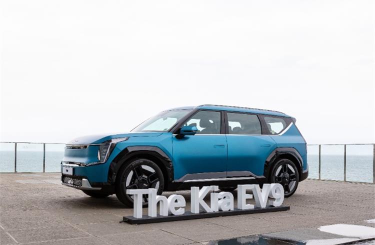 Kia EV9 wins 2024 North American Utility Vehicle of the Year award