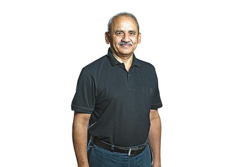 'CNG offers at least 10 percent better operating efficiencies than diesel:' Rakesh Sharma