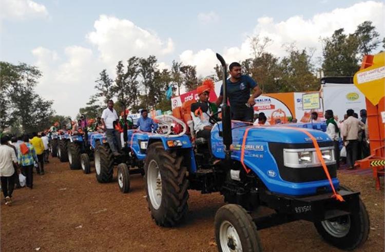 Sonalika sells 8,219 tractors in July, up 71% YoY