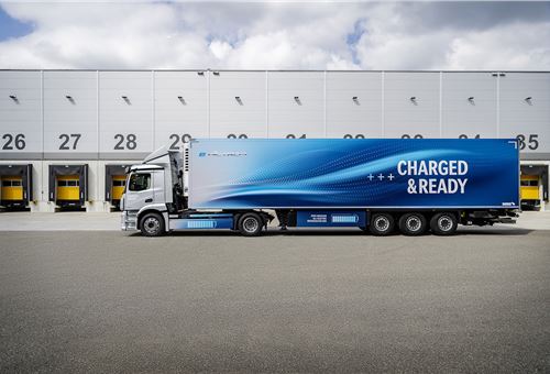 Mercedes-Benz Trucks electrifies delivery to its largest plant