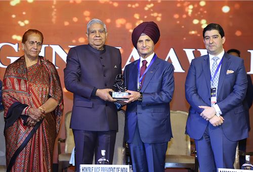 Onkar Kanwar honored with Lifetime Achievement Award