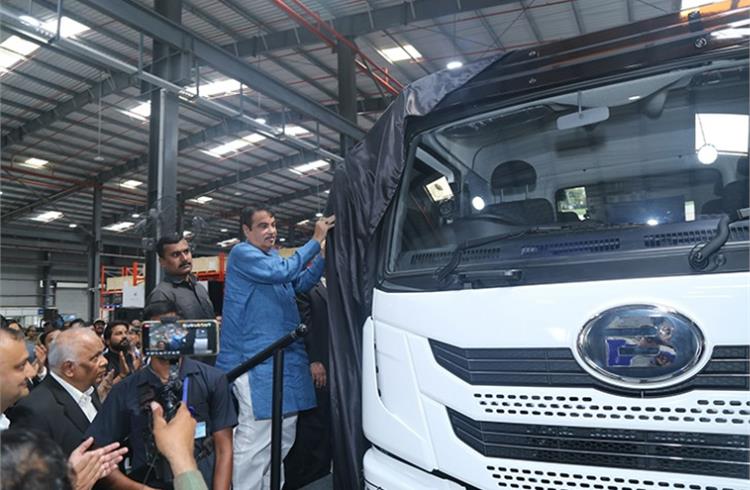 Blue Energy Motors opens India’s first LNG truck plant 
