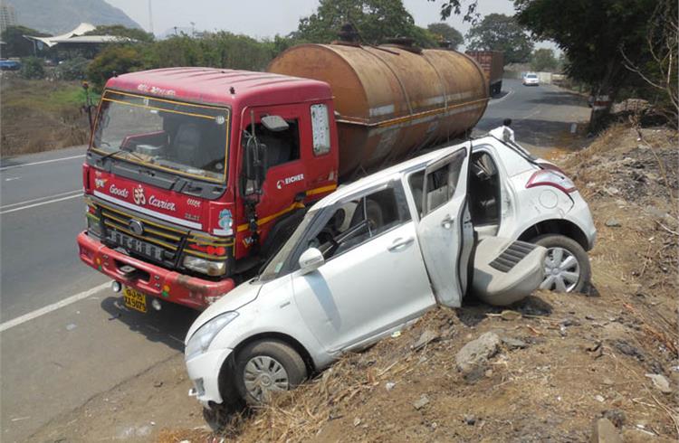 Road accidents in India claimed 405 lives, injured 1,290 each day in 2017