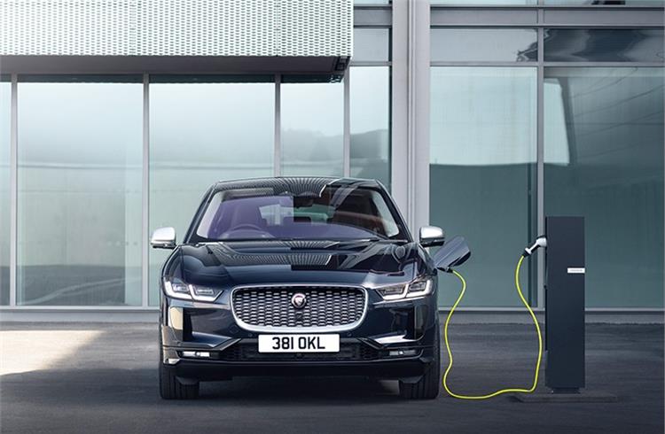 Jaguar Land Rover to upcycle aluminium waste into future cars, slash carbon emissions by 26%