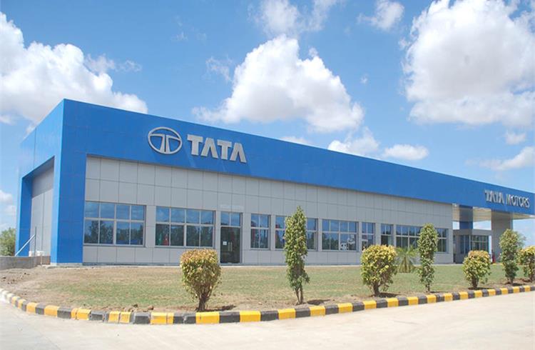 Tata Motors rolls out its 500,000th passenger vehicle from Sanand plant