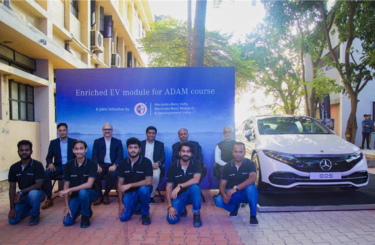 Mercedes-Benz India and MBRDI launch cutting-edge EV course at RV College of Engineering