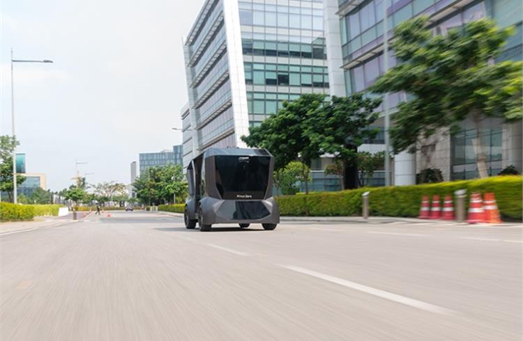 Unlike many autonomous vehicles, the zPod does use LIDAR but deploys six cameras – four on the sides and two at the front and back.