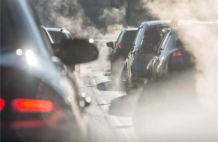 ‘Transport sector responsible for 40% of air pollution’: Nitin Gadkari: Report