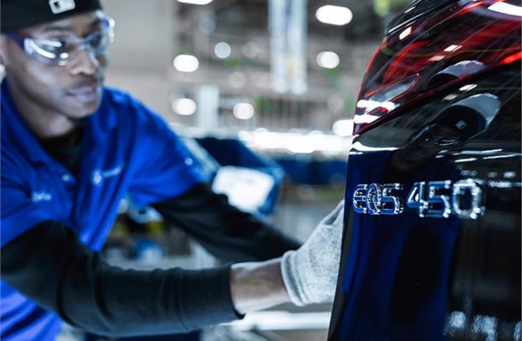 Mercedes-Benz begins producing new EQS SUV at Alabama plant