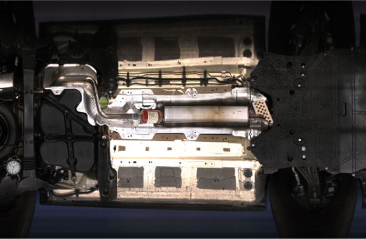 Helios mobile underbody scanner uses area scanning tech. Within fractions of a second, five high-res cameras take several thousand pictures and send the data to the cloud for database comparison.