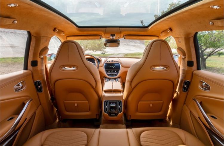Prominent features include a large pair of TFT screens, one central and one ahead of the driver, and a ‘bridged’ centre console that brings both elegance and space efficiency to the cabin.