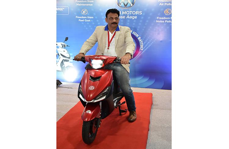 Pankaj Tiwari, business development head, Avan Motors at the launch