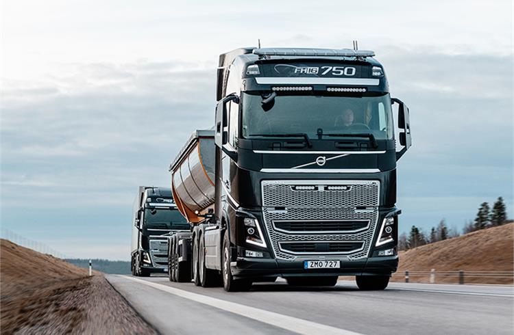 The new function is engineered to further improve safety for all road users and is yet another step towards Volvo Trucks’ vision of zero accidents.