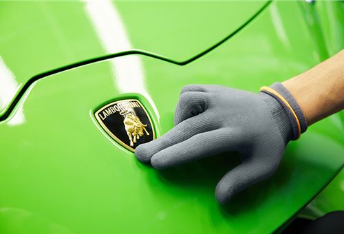 Lamborghini records best-ever half-year in 2021: 4,852 cars