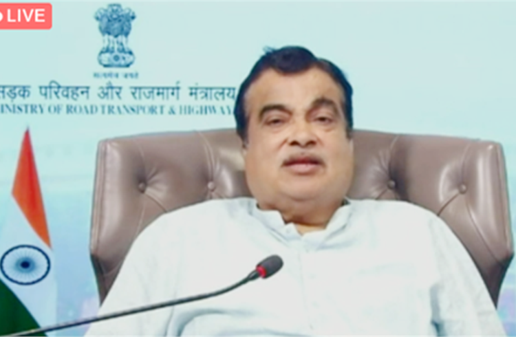 Gadkari warns of penalties as battery swapping policy is announced