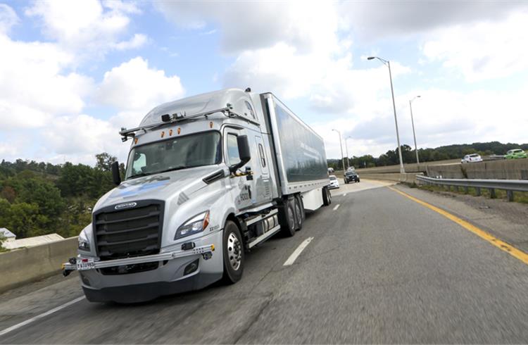 Daimler begins testing Level 4 automated trucks on public roads in the US