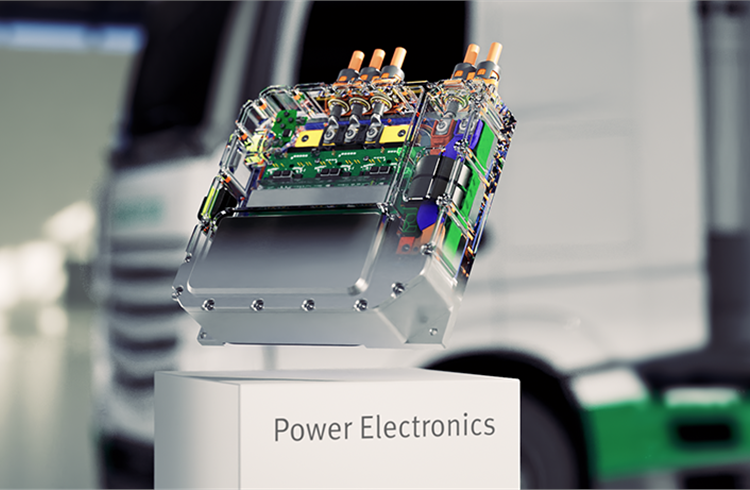 Schaeffler is developing power electronics units that are specifically tailored to the requirements of electrified commercial vehicles.