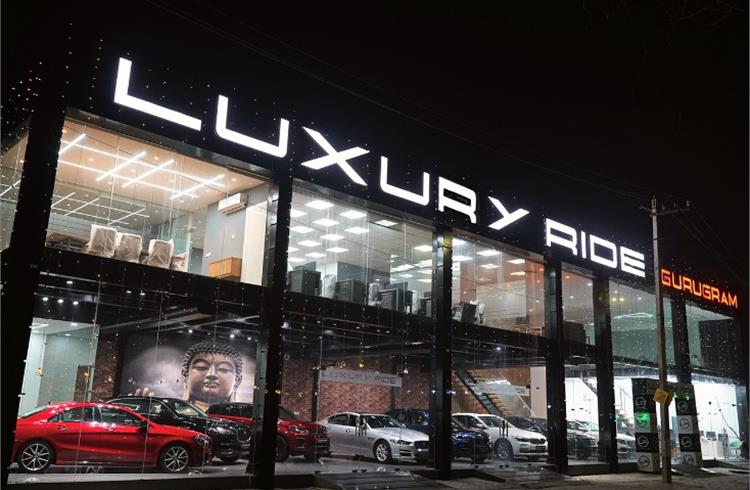 Luxury Ride's 8,000 square feet showroom in Gurugram can house up to 11 cars on display. The company has set up its flagship, four-storied store in Karnal, Haryana.