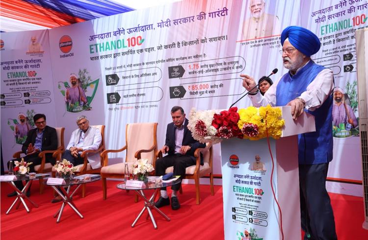 Indian Oil opens ethanol fuel pump; Ethanol now available at 183 outlets