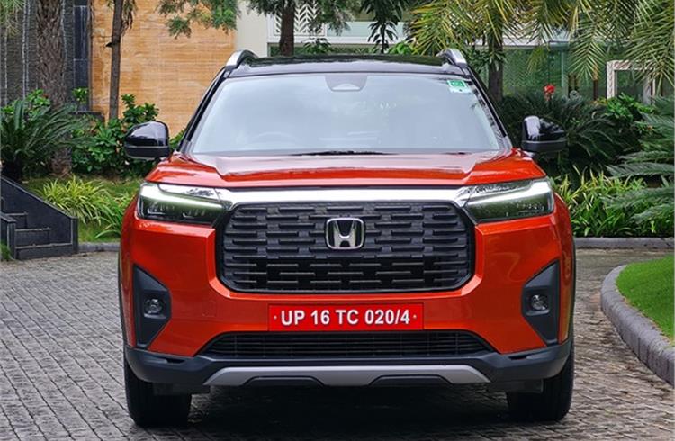 Elevate gets SUV design cues such as flat bonnet, large grille, and skid plates that offer an effect of inherent robustness by visual appearance.