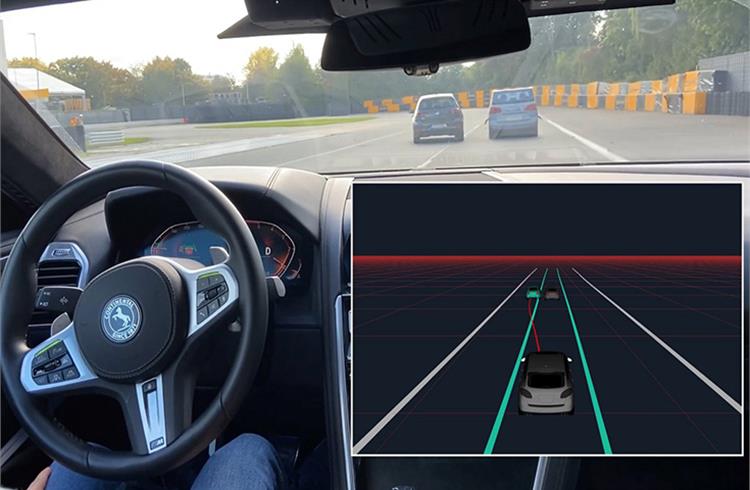 Complex driving manoeuvres can be performed automatically using Continental's innovative Driving Planner software system even at higher speeds.