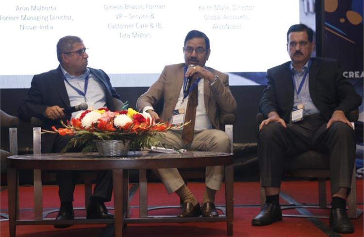 L-R: Keith Malik, Director, Global Accounts, AkzoNobel; Dinesh Bhasin, former VP (Service & Customer Care), Tata Motors; and Arun Malhotra, former MD, Nissan India.