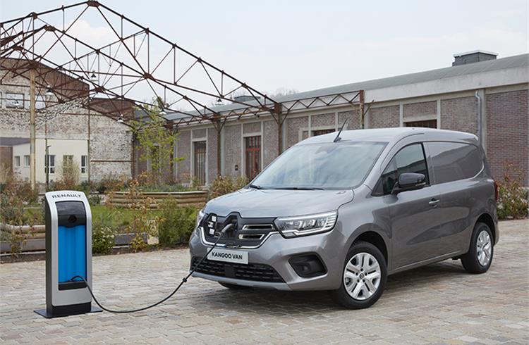 Renault could adopt battery swapping to slash EV charging time