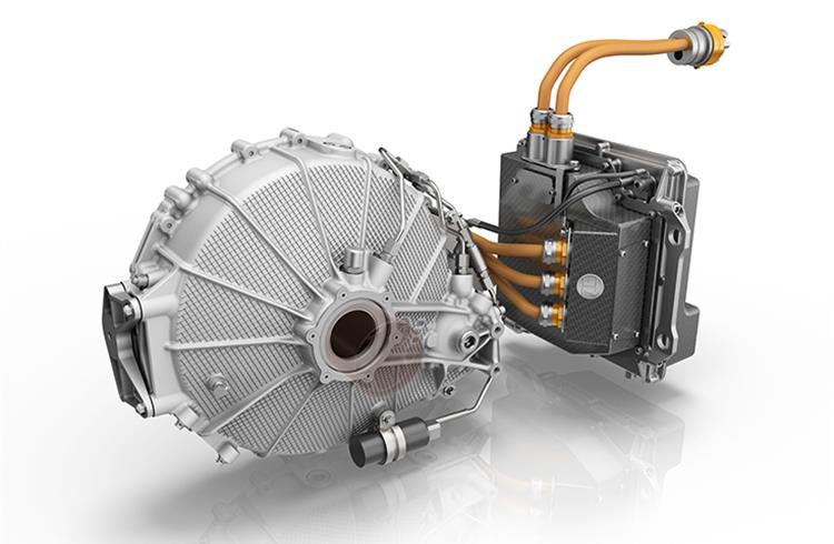In addition to the electric motor, ZF’s powertrain includes both a single-gear, highly efficient transmission and power electronics, specifically designed for motorsport application.