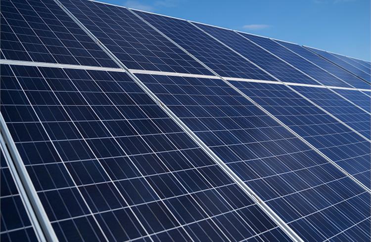 Revfin partners with Maharashtra Govt for PM Solar2EV Initiative, targets financing 2 million EVs